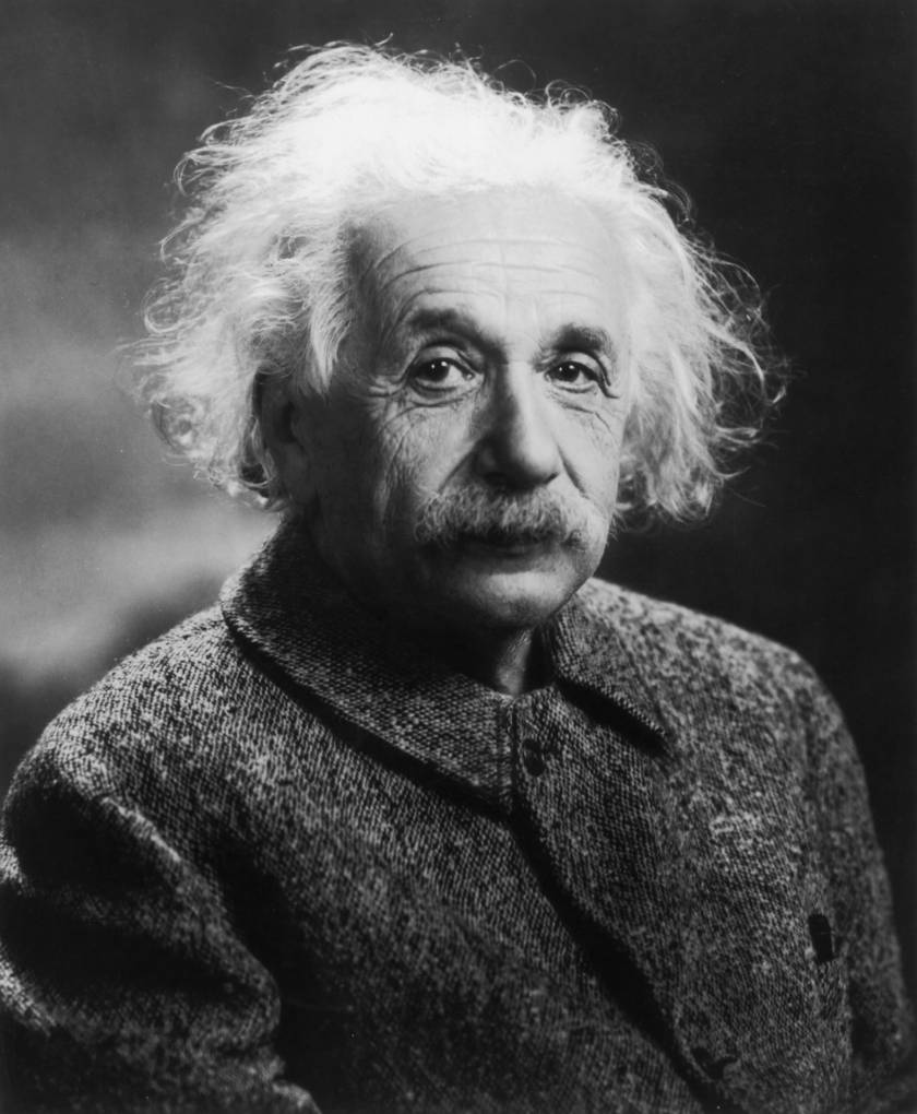 A Nobel-díjas Albert Einstein, a világ egyik legismertebb fizikusa, a 20. század legnagyobb tudósa introvertált személyiség volt, és ezt nem is titkolta. „A csendes élet és a magányosság monotóniája serkenti a kreatív elmét” – mondta.