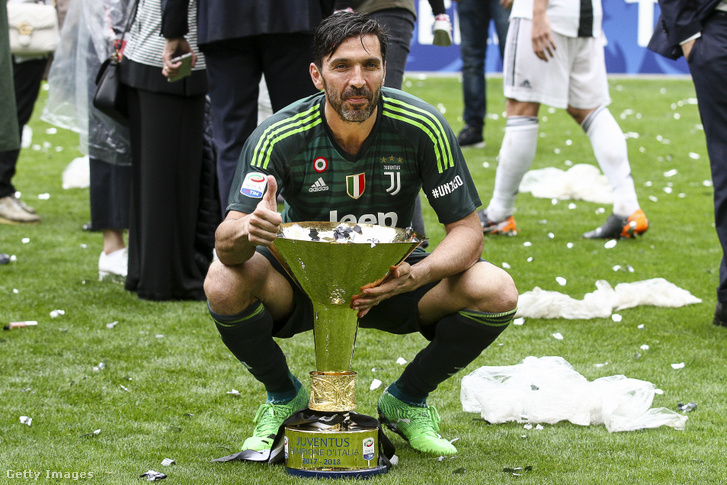 Gianluigi Buffon bajnoki címmel búcsúzott a Juventustól 2018-ban