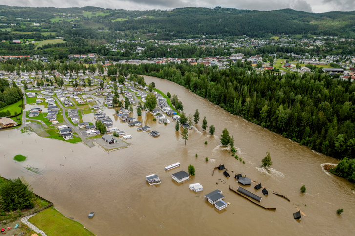Heves esőzések miatt elöntött terület Norvégiban 2023. augusztus 9-én