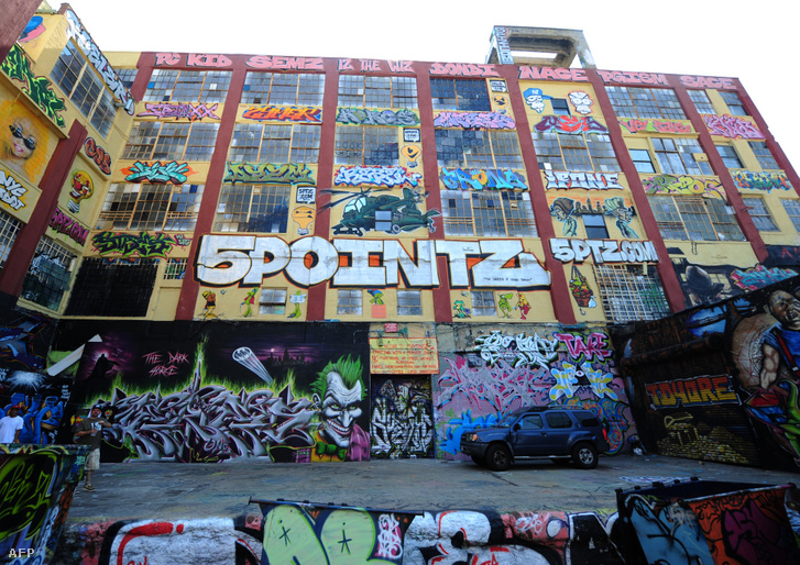 A 5 Pointz az épületkomplexum 2014-es lerombolásáig a New York-i graffitisek Mekkája volt