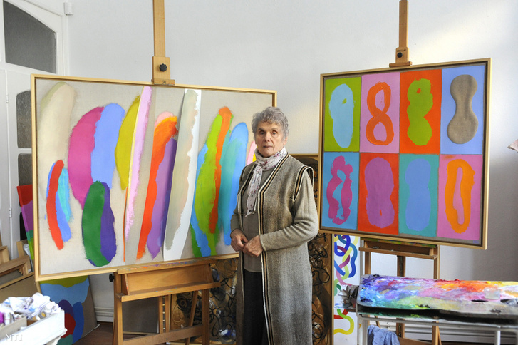 A Nemzet Művésze címmel kitüntetett Keserü Ilona Kossuth- és Munkácsy Mihály-díjas festőművész budapesti műtermében 2015. március 19-én