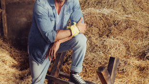 Csuti kisfia annyira szereti a Fradit, hogy már nem is rajzol lilával