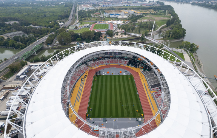 A drónnal készült felvételen a Nemzeti Atlétikai Központ látható 2023. augusztus 17-én, két nappal a budapesti atlétikai világbajnokság kezdete előtt