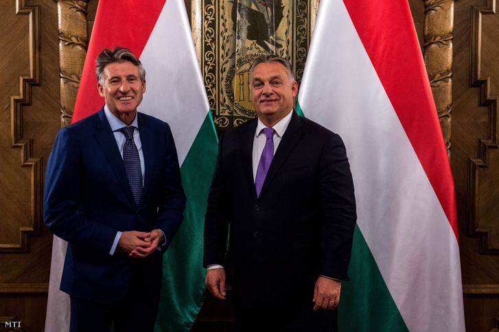 Orbán Viktor miniszterelnök fogadja Lord Sebastian Coe-t, a Nemzetközi Atlétikai Szövetség elnökét az Országházban 2017. október 30-án