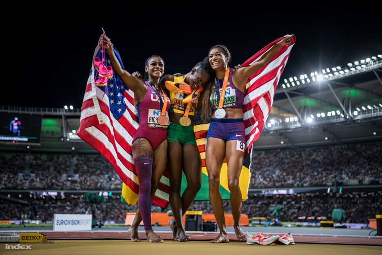 The podium in the women's 200-meter race: American Shakari Richardson (third), Jamaican Sherika Jackson (first) and American Gabby Thomas (second).