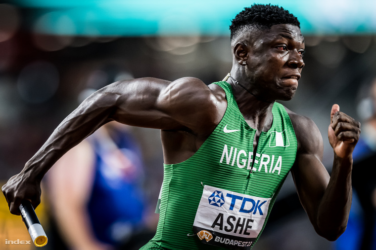 Favour Oghene Tejiri Ashe, a nigériai 4x100 m-es váltó tagja