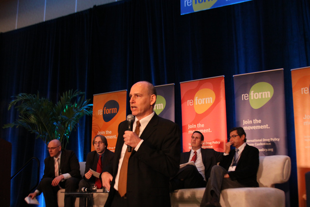 Ethan Nadelmann, a Drug Policy Alliance elnöke a Reform Konferencia plenáris ülésén