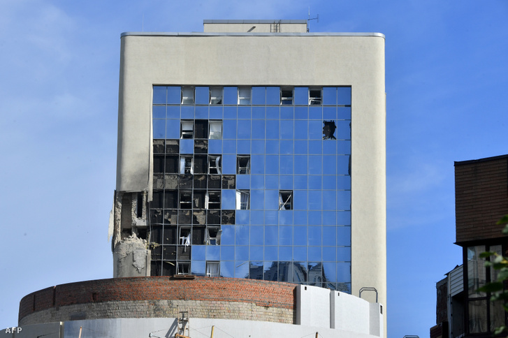 Egy közigazgatási épületet dróntámadás ért Kijevben 2023. augusztus 2-án