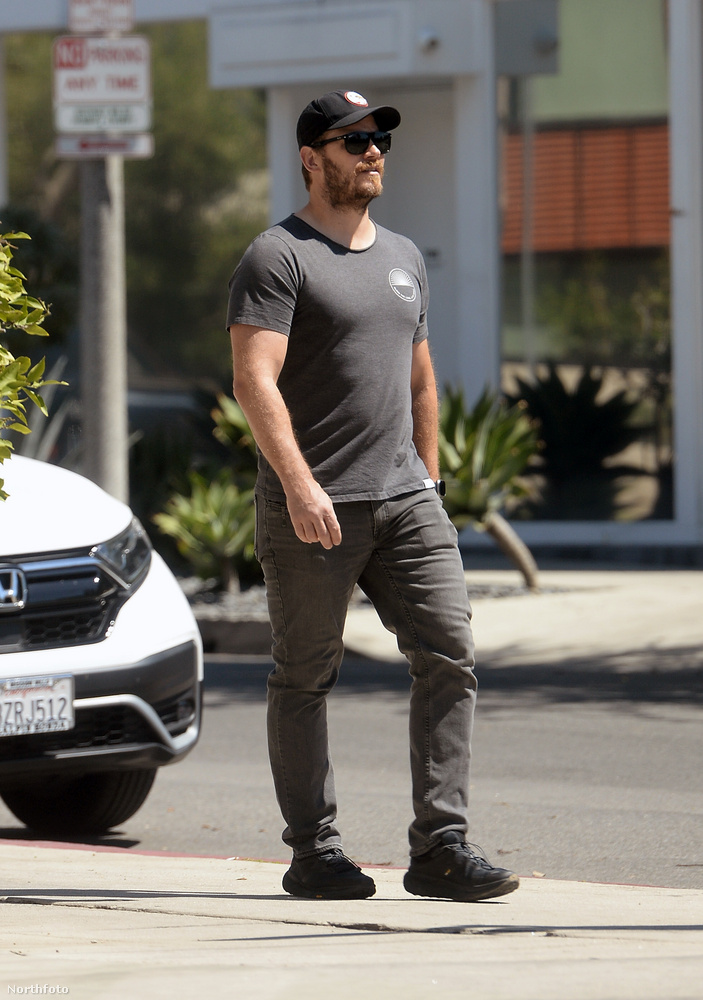 Chris Prattet Los Angeles utcáin kapták lencsevégre a paparazzik