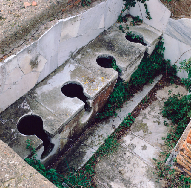 Nyilvános toalett a római korból