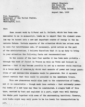 Levelet írt az elnöknek a lehetséges náci atombomba miatt