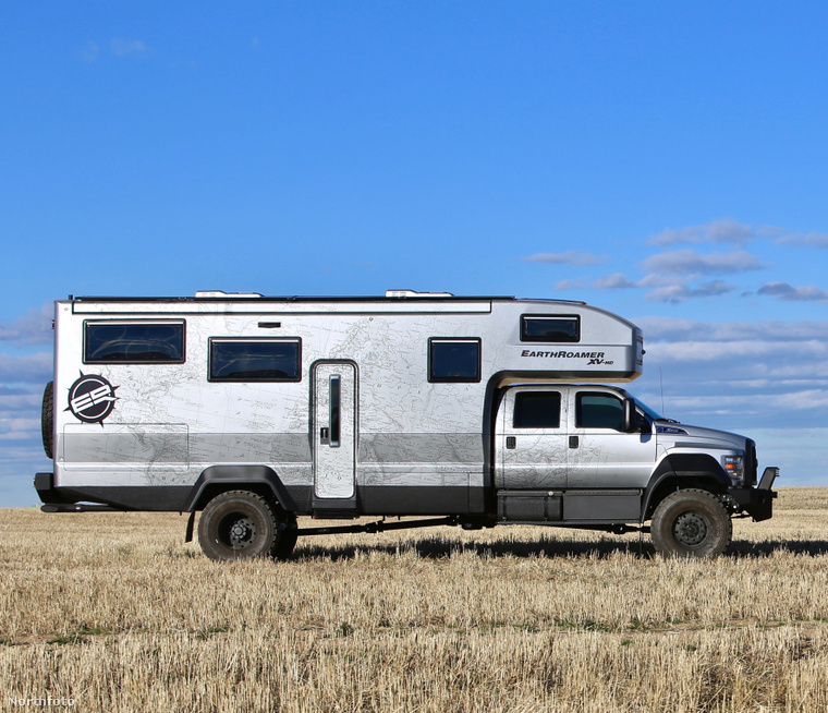 Egy EarthRoamer XV lakóautó. (Fotó: Ferrari / Northfoto)