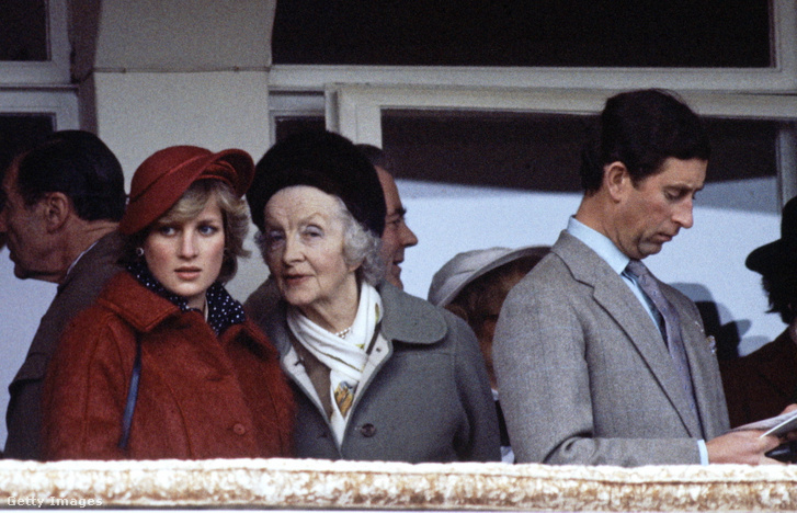 Diana hercegné, Lady Ruth Fermoy és Károly herceg