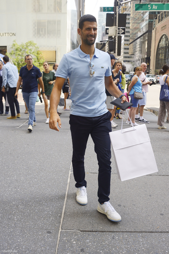 Novak Djokovic boldogan vásárolgatott, miután megnyerte a US Opent