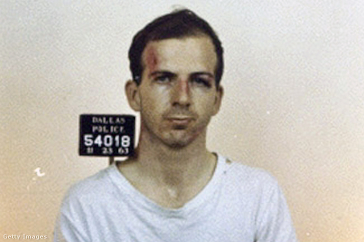 Lee Harvey Oswald rendőrségi fotója 1963. november 23-án