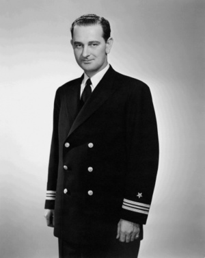 A későbbi elnök, Lyndon B. Johnson 1942-ben, a II. világháború alatt