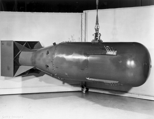 Az atombomba replikája