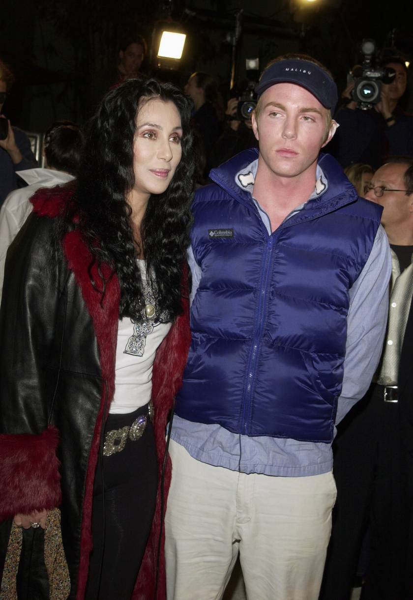 Cher és Elijah 2001-ben.