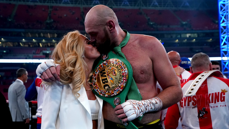 A Gypsy King attól tart, felesége belehal, ha egy nyolcadik gyerekük is születik