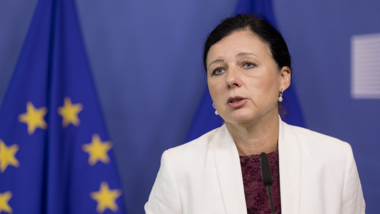 Vera Jourová: Kemény fellépés jöhet Magyarországgal szemben