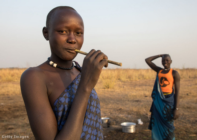 Dél-Szudánban most is használnak fa fogkefét