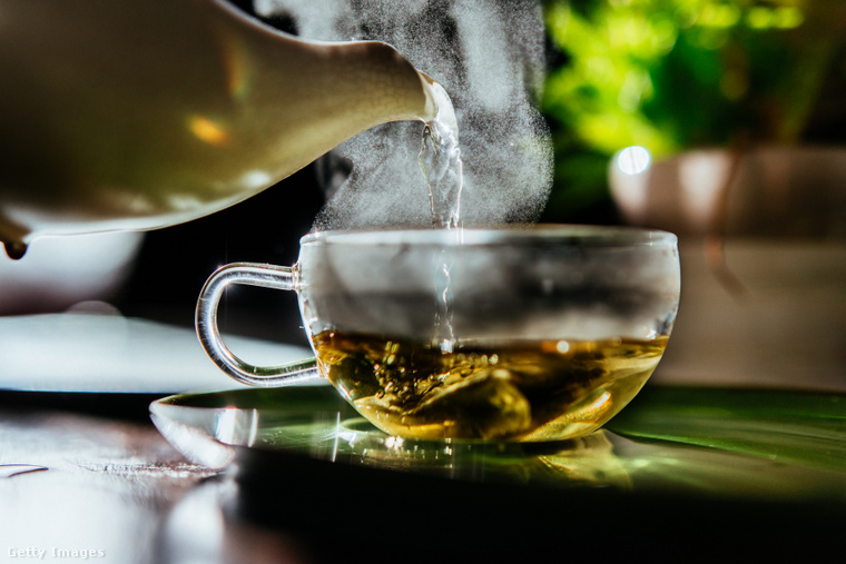 A forró tea remek választás ősszel. (Fotó: Guido Mieth / Getty Images Hungary)