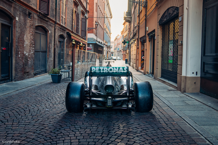 Lewis Hamilton 2012 végén igazolt a Mercedes csapatához. (Fotó: Alex Penfold 2021 Courtesy O / Northfoto)