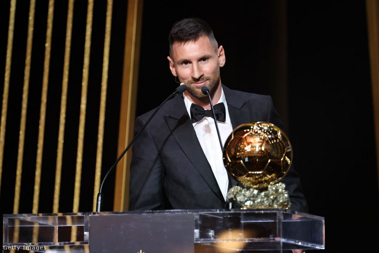 Lionel Messi a 67. párizsi Ballon d'Or díjátadó ceremónián átvette a 8. Aranylabdáját a Théâtre du Châtelet színházban 2023. október 30-án hétfőn. (Fotó: Pascal Le Segretain / Getty Images Hungary)