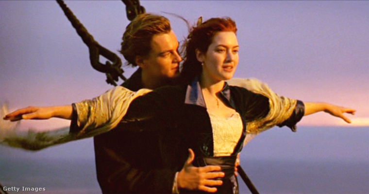 Kate Winslet és Leonardo DiCaprio a Titanic című filmben. (Fotó: CBS Photo Archive / Getty Images Hungary)