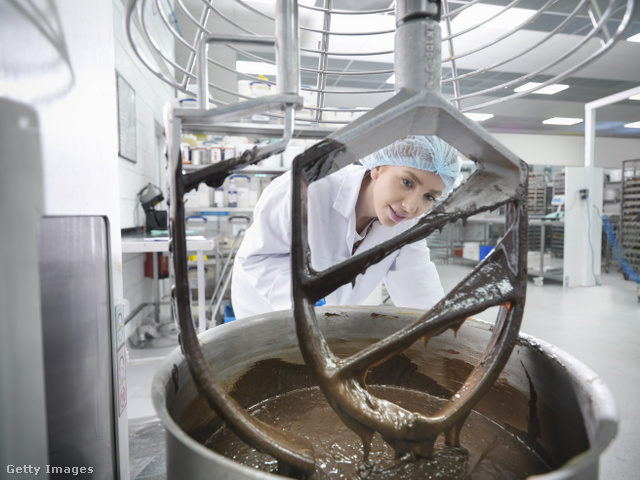 A csokoládé koffeintartalma a gyártásához felhasznált kakaóbab minőségén és mennyiségén múlik