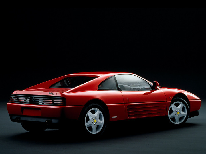 1989 – Ferrari 348 TB – 1:39,3 – 3,4 liter, V8, 300 lóerő, 275+ km/h