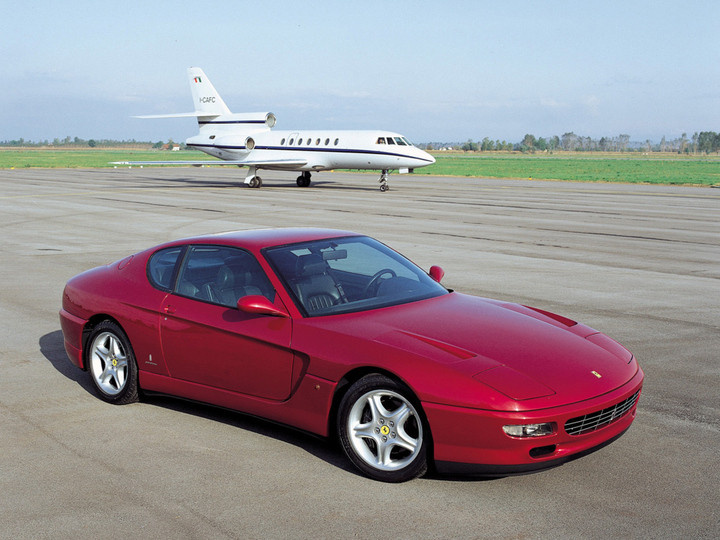 1992 – Ferrari 456 GT – 1:35 – 5,5 liter, V12, 442 lóerő, 300+ km/h