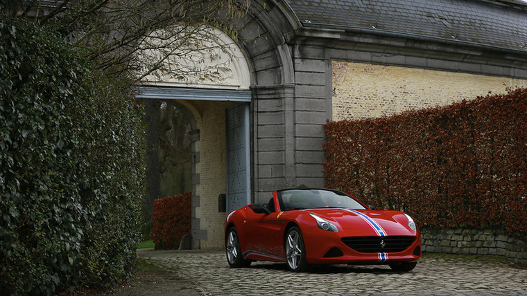 2014 – Ferrari California T – 1:29,8 – 3,9 liter, V8, 560 lóerő, 316 km/h