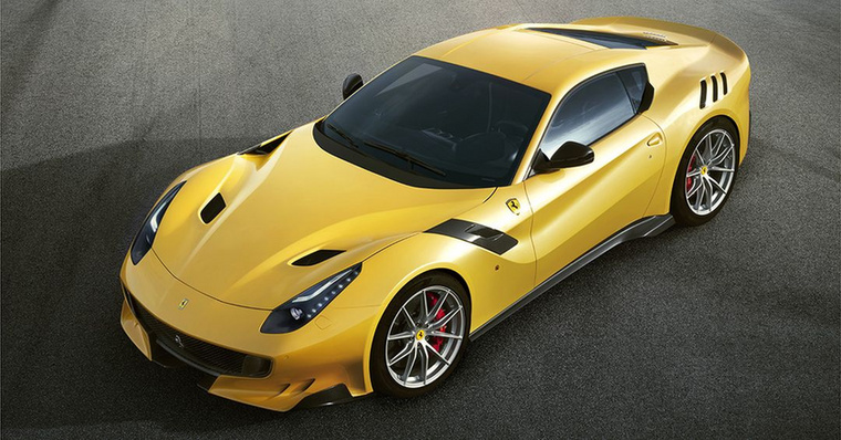 2015 – Ferrari F12 TDF – 1:21 – 6,3, V12, 780 lóerő, 340+ km/h