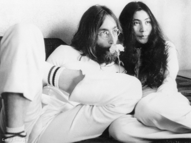 John Lennon nem ment el vacsorázni, hazafelé érte a támadás