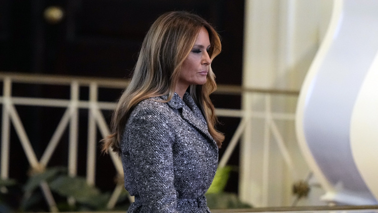 Melania Trump lett a főszereplő Carter elnök feleségének temetésén