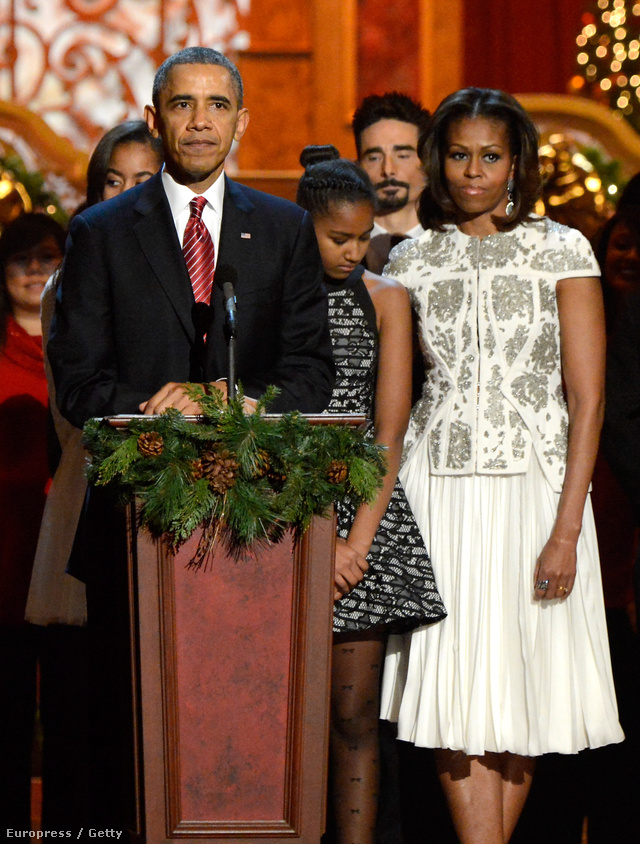 Michelle Obama egy karácsonyi koncerten