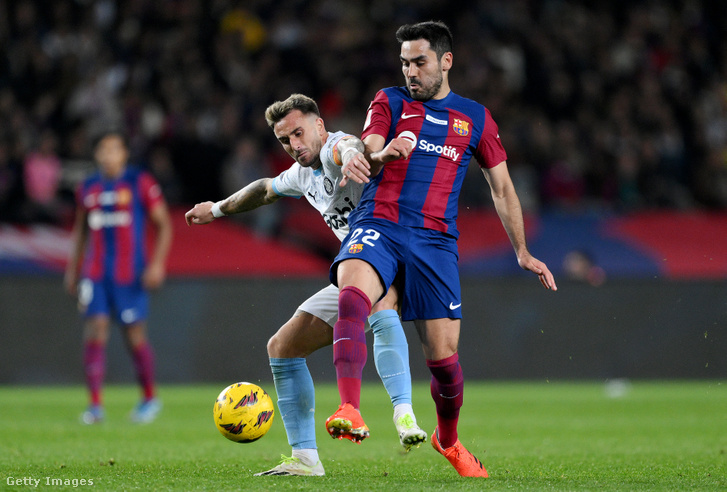 Aleix Garcia (b) és Ilkay Gundogan (j) a Barcelona–Girona mérkőzésen 2023. december 10-én