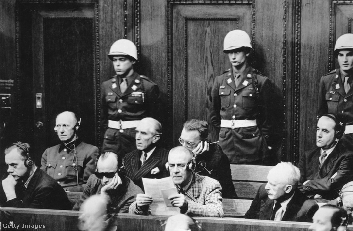 Albert Speer a nürnbergi per tárgyalásán (j) 1945. november 30-án