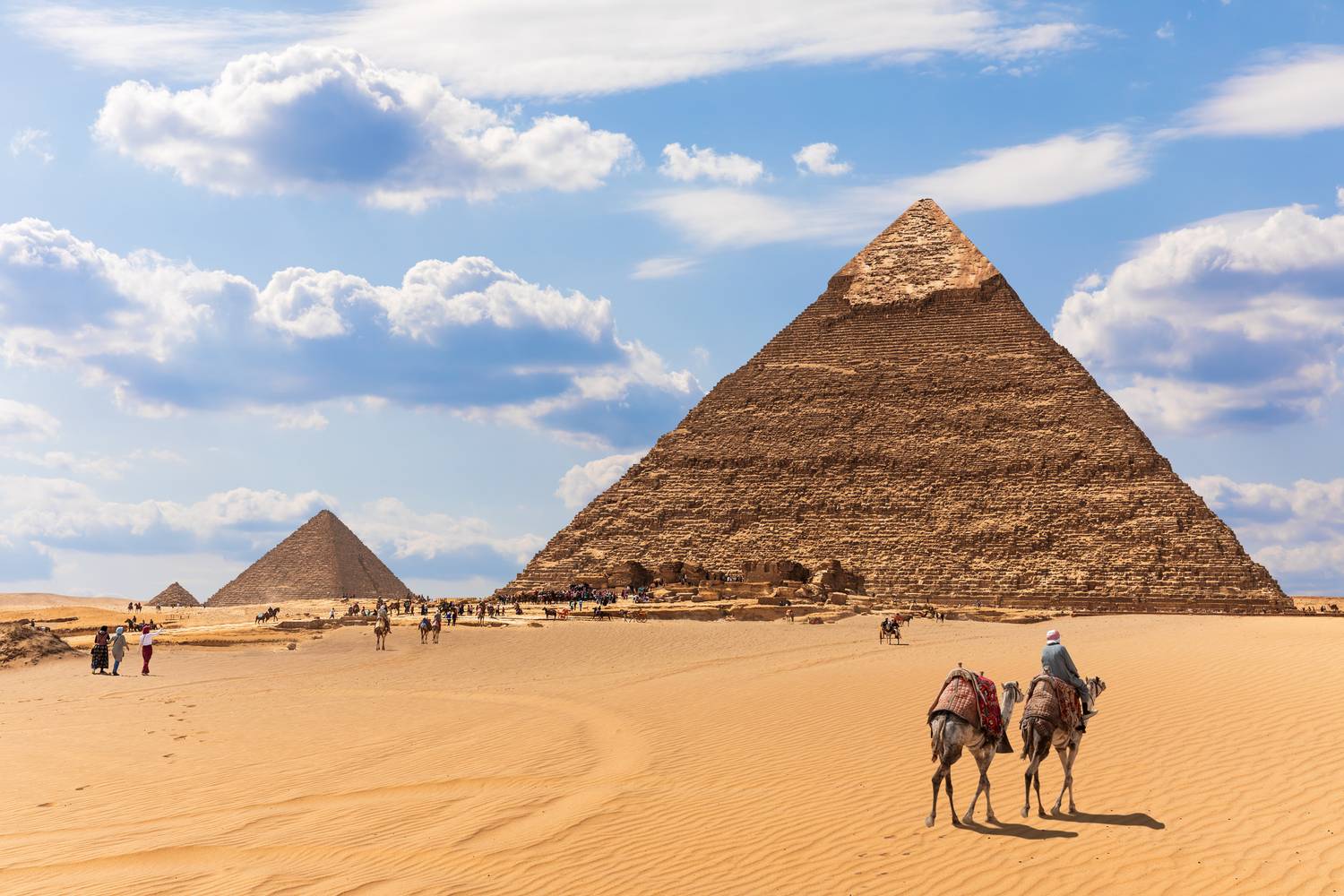 A legkedveltebb téli úti célok listájában a Kiwi.com előzetes foglalási adatai alapján az élen Egyiptom szerepel. Az országban sokan a gízai piramisokra, a nagy szfinxre és a luxori templomra kíváncsiak.