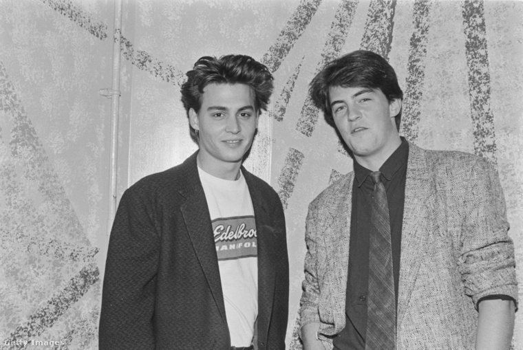 Johnny Depp és Matthew Perry 1988.ban. (Fotó: Michael Ochs Archives / Getty Images Hungary)