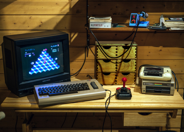 A berlini videójáték-múzeumban egy Commodore 64-es