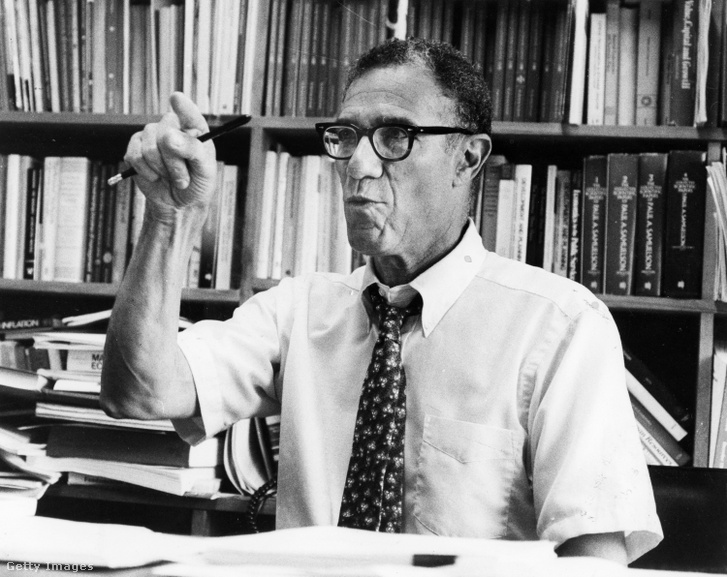 Robert M. Solow, a Massachusetts Institute of Technology professzora irodájában, Cambridge-ben, 1982. június 7-én