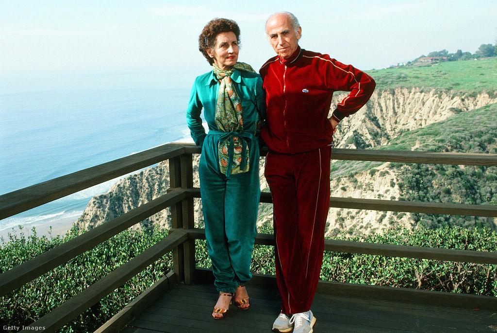 A festőnő harmadik férjével, dr. Jonas Salkkal