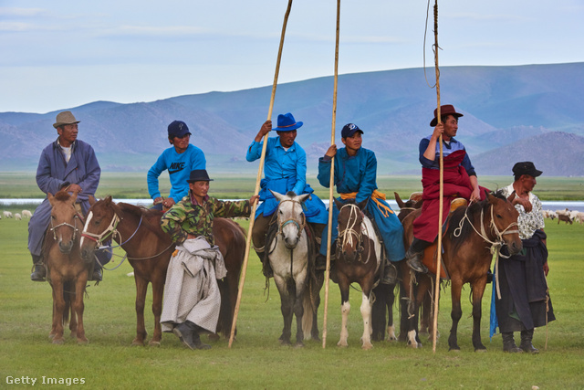 Mongóliában elképzelhetetlen, hogy valakinek ne legyen lova