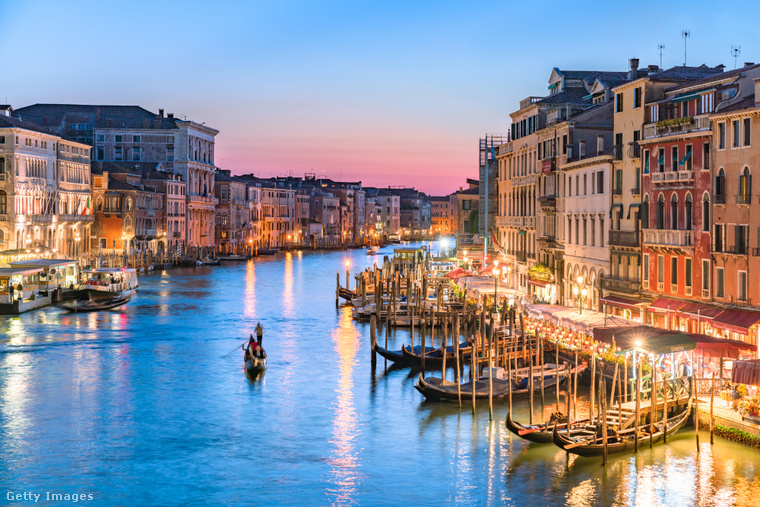 A közeljövőben Velencét két veszély fenyegeti: a tengerszint emelkedése és maga a város süllyedése évente két milliméterrel. (Fotó: Ian.CuiYi / Getty Images Hungary)