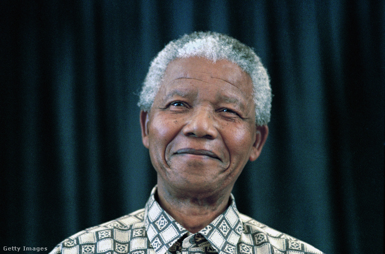 Kilencéves korában Mandela élete drámai fordulatot vett, amikor apja halála után Jongintaba Dalindyebo, a Mqhekezweniben élő Tembu nép uralkodója fogadta örökbe. (Fotó: Per-Anders Pettersson / Getty Images Hungary)