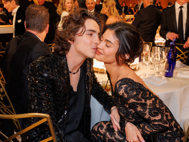 Először csókolózott nyilvánosan Kylie Jenner és Timotheé Chalamet és egyből balhéba is keveredtek Selena Gomez miatt