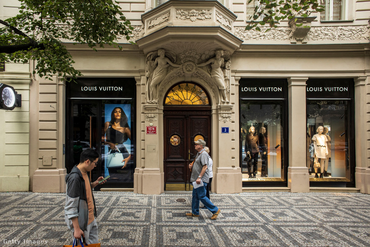 Louis Vuitton üzlet Prágában.