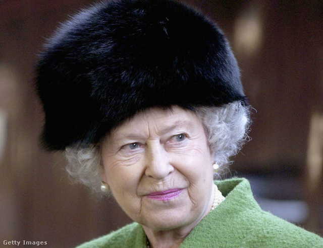 II. Erzsébettől lehet tanulni a kalapviselésről